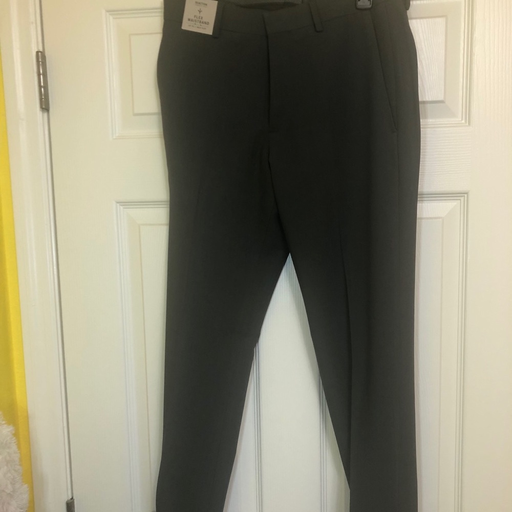 NWT Kenneth Cole Reaction Dress Pants